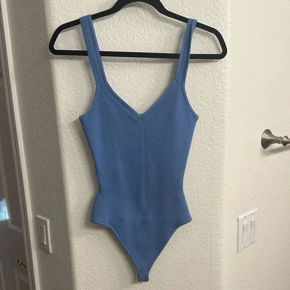 Abercrombie & Fitch Light Blue Ribbed One-Piece Bodysuit - Picture 1 of 3